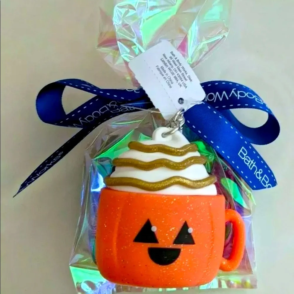 PUMPKIN SPICE LATTE SANITIZER HOLDER WITH GIFT BAG